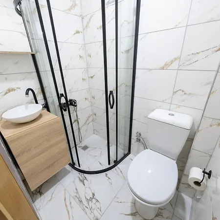 Kral Hotel 3*